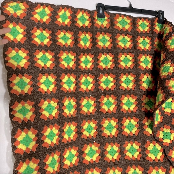 Vintage Handmade Brown Orange Yellow Green Crochet Granny Square Afghan Blanket - Picture 10 of 12